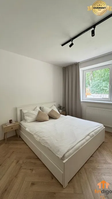 Na predaj 2-izbový byt, 60 m², Veľké Zálužie