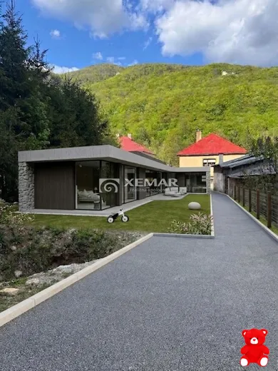 Działki na sprzedaż, Banská Bystrica · €114 900