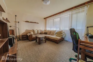 Na predaj 3-izbový byt, 85 m², Levice, Družstevnícka ul.