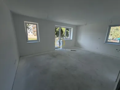 Byty na predaj 3-izbový, Hriňová · €203 375