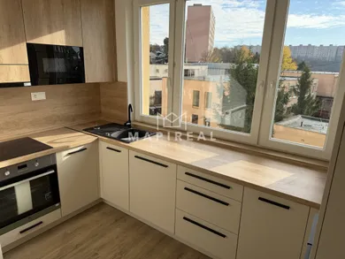 Byty na predaj 3-izbový, Košice-Dargovských hrdinov · €214 980