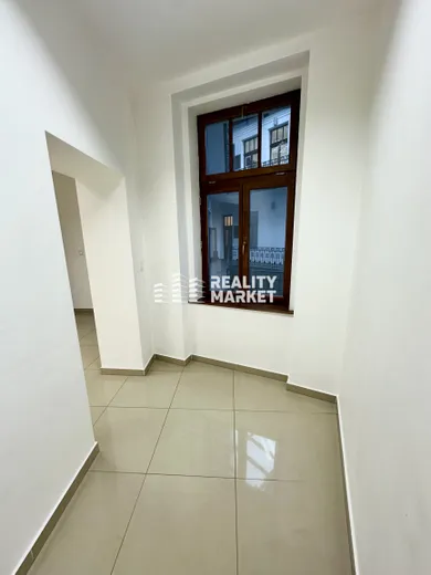 Na prenájom objekt, 49 m², Banská Bystrica, Horná