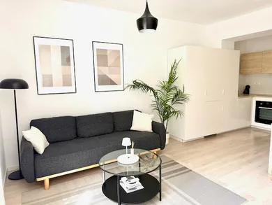 Na predaj 3-izbový byt, 65 m², Bratislava-Nové Mesto, Chemická