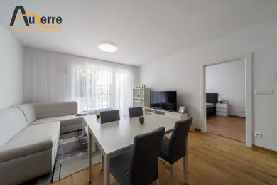 Na prenájom 2-izbový byt, 54 m², Bratislava-Ružinov, Mlynské nivy