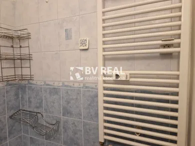 Na prenájom 2-izbový byt, 51 m², Prievidza, Štefana Králika