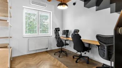 Na prenájom 4-izbový byt, 112 m², Bratislava-Ružinov, Kvetná