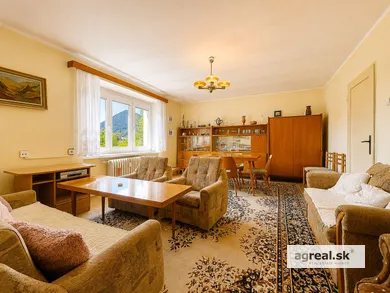 Квартири на продаж, 3-кімнатні, Ružomberok · €129 900