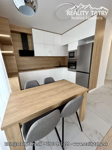 Na prenájom 2-izbový byt, 49 m², Poprad, Dlhé hony