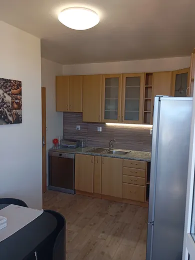 Na prenájom 1-izbový byt, 45 m², Bratislava-Dúbravka, Cabanova
