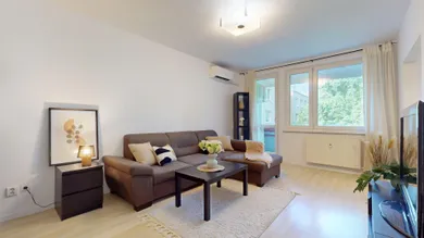 Na predaj byt v Bratislava-Karlova Ves · €259 000 · Dokončené