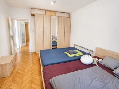 Na predaj 3-izbový byt, 67 m², Bratislava-Ružinov, Kostlivého