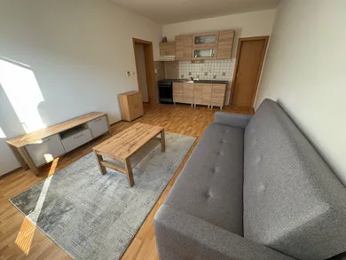 Kiadó lakások, 2-szobás, Malacky · €740