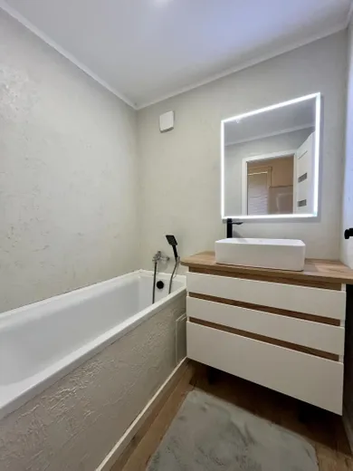 Na prenájom 3-izbový byt, 74 m², Nitra, Nábrežie mládeže