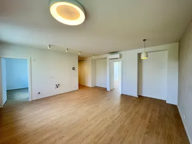 Na predaj 3-izbový byt, 67 m², Bratislava-Ružinov, Družicová