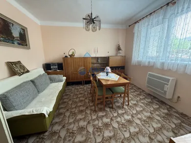 Na predaj 3-izbový dom, 150 m², Hájske