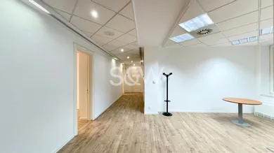 Na prenájom komerčné, 220 m², Bratislava-Staré Mesto, Gorkého