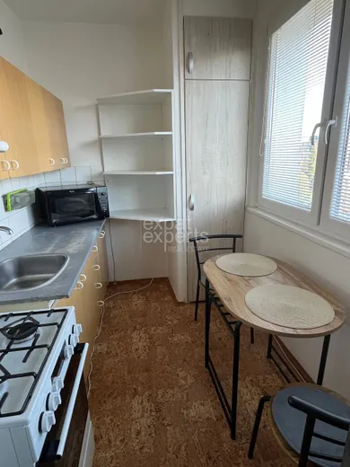 Na prenájom 2-izbový byt, 55 m², Bratislava-Petržalka