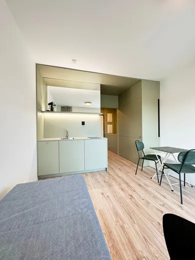 Na prenájom 1-izbový byt, 24 m², Bratislava-Petržalka