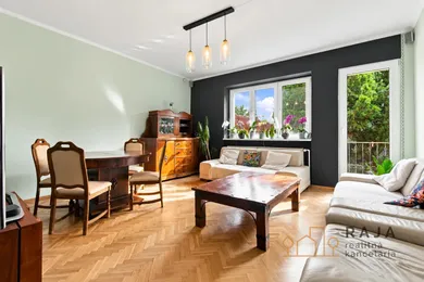 Na predaj 6-izbový dom, 690 m², Šamorín, Kasárenská