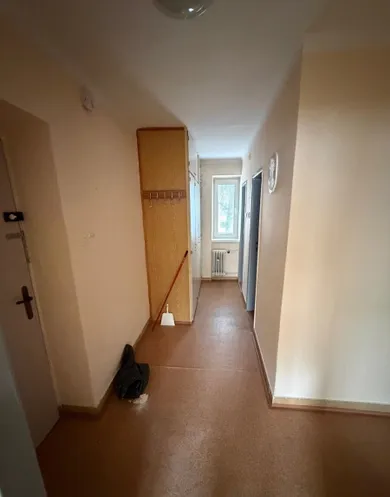 Na predaj 2-izbový byt, 58 m², Komárno, Ul. Budovateľská