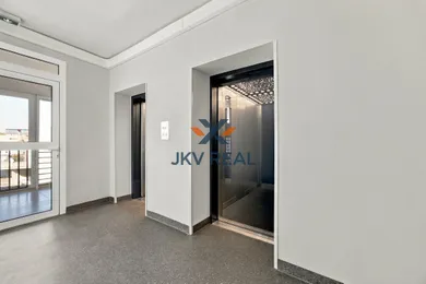 Na predaj 1-izbový byt, 25 m², Bratislava-Staré Mesto, Svetlá