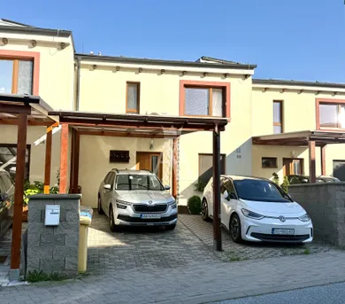 Domy na predaj 4-izbový, Košice-Vyšné Opátske · €440 000