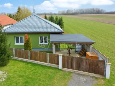 Domy na sprzedaż, Topoľnica · €229 900