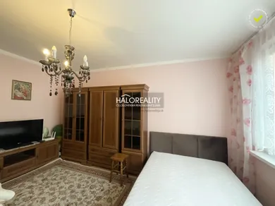 Na prenájom 2-izbový byt, 54 m², Banská Bystrica, Tulská