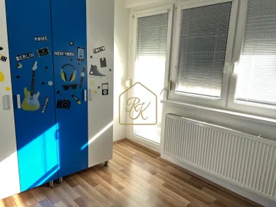 Na predaj 7-izbový dom, 300 m², Nitra, Wilsonovo nábrežie