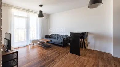 Byty na prenájom 2-izbový, Bratislava-Petržalka · €1 000