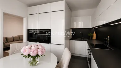 Byty na prenájom 3-izbový, Galanta · €800