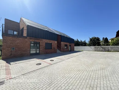 Byty na predaj 3-izbový, Bratislava-Devínska Nová Ves · €330 000