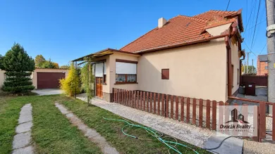 Na predaj 3-izbový dom, 85 m², Okoč, Kvetná
