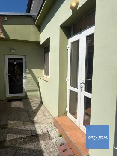 Mieszkania na wynajem, 1-pokojowe, Pezinok · €500