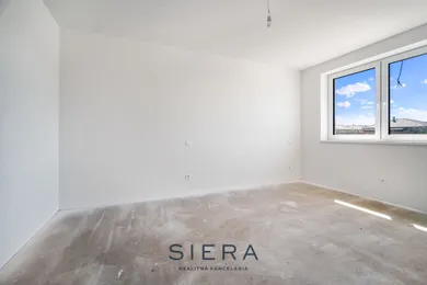 Na predaj 3-izbový byt, 92 m², Lužianky