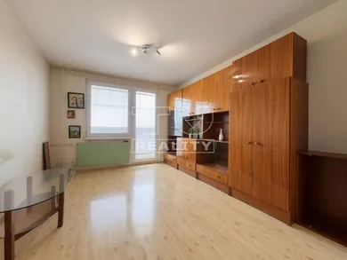 Mieszkania na sprzedaż, 1-pokojowe, Topoľčany · €65 000