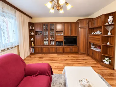 Na predaj 3-izbový byt, 65 m², Šamorín, Rybárska