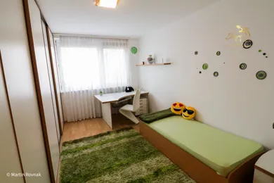 Na prenájom 3-izbový byt, Bratislava-Staré Mesto