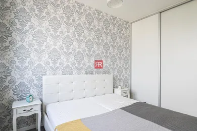 Na predaj 2-izbový byt, 52 m², Bratislava-Ružinov, Seberíniho