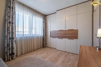 Na predaj 4-izbový byt, 90 m², Stupava, Cementárenská