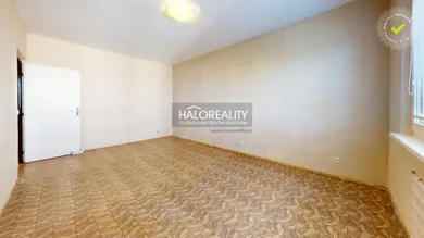 Na predaj 1-izbový byt, 38 m², Lučenec