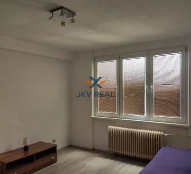 Na prenájom 1-izbový byt, 20 m², Prešov, Československej armády