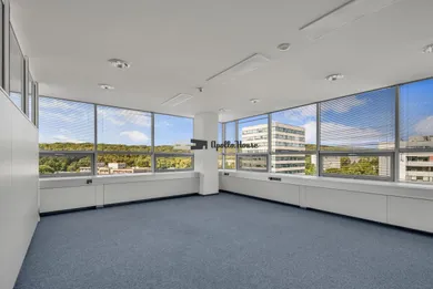 Na prenájom komerčné, 16 m², Bratislava-Dúbravka, Dúbravska cesta