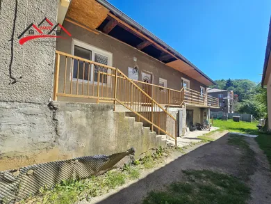 Na prenájom dom v Kostolná Ves · €750 · Čiastočná rekonštrukcia