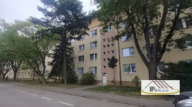 Mieszkania na sprzedaż, 4-pokojowe, Bratislava-Ružinov · €279 800