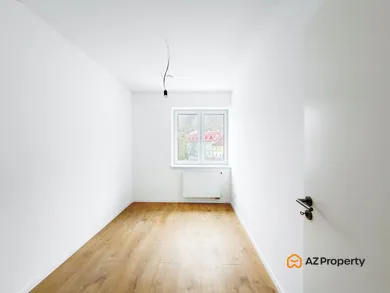 Na predaj 3-izbový byt, 77 m², Banská Štiavnica, Dolná