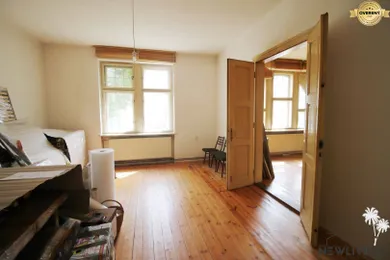 Na predaj 5-izbový dom, 90 m², Piešťany, Sasinkova