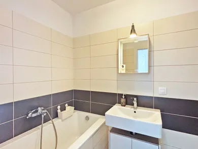 Na prenájom byt v Bratislava-Ružinov · €720 · Dokončené