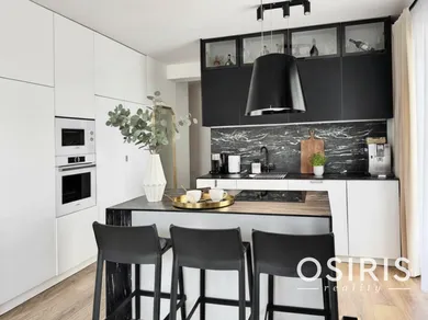 Na predaj 3-izbový byt, 78 m², Bratislava-Petržalka, Zadunajská cesta