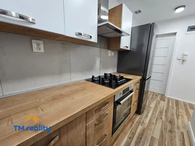 Na prenájom 3-izbový byt, 66 m², Partizánske, Školská